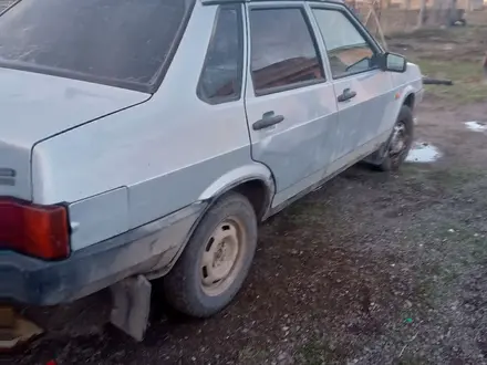 ВАЗ (Lada) 21099 2002 года за 600 000 тг. в Семей – фото 3