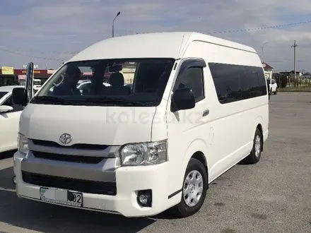 Toyota Hiace 2014 года за 15 000 000 тг. в Алматы