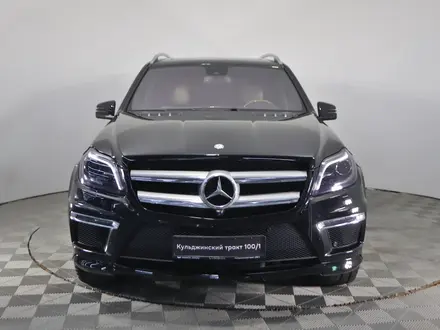 Mercedes-Benz GL 400 2014 года за 14 550 000 тг. в Алматы – фото 2