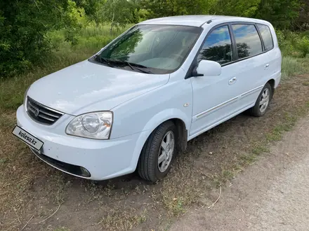 Kia Carens 2004 года за 2 870 000 тг. в Костанай