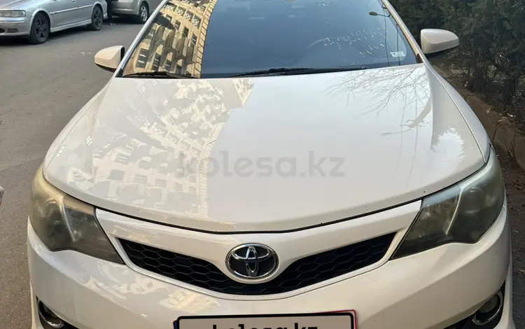 Toyota Camry 2013 года за 6 700 000 тг. в Атырау