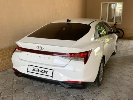 Hyundai Elantra 2021 года за 7 500 000 тг. в Шымкент – фото 4