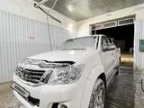 Toyota Hilux 2015 года за 12 500 000 тг. в Жанаозен – фото 3