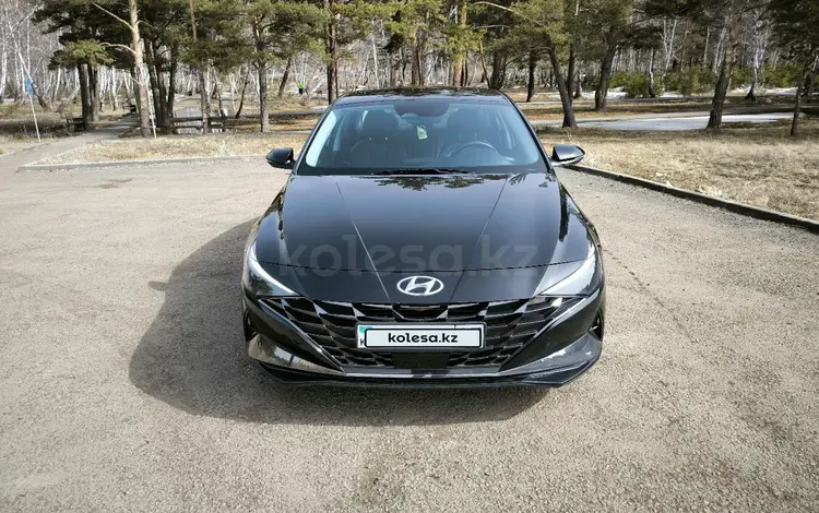 Hyundai Elantra 2022 года за 12 000 000 тг. в Астана