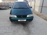 Volkswagen Sharan 1996 года за 1 900 000 тг. в Кызылорда – фото 2