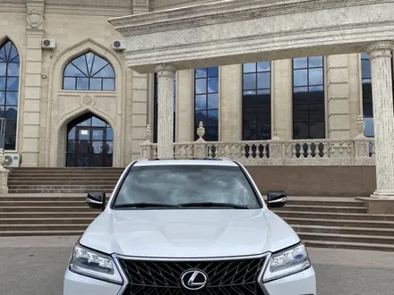 Lexus LX 570 2017 года за 58 000 000 тг. в Атырау – фото 5