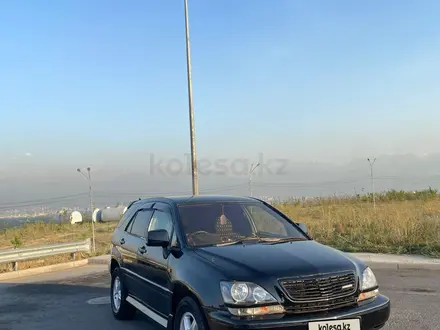 Toyota Harrier 1999 года за 4 000 000 тг. в Алматы