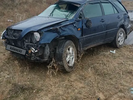 Lexus RX 300 2002 года за 2 500 000 тг. в Сарыагаш – фото 3