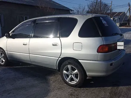 Toyota Ipsum 1997 года за 3 500 000 тг. в Семей – фото 5