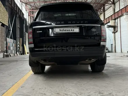 Land Rover Range Rover 2015 года за 27 500 000 тг. в Астана – фото 2