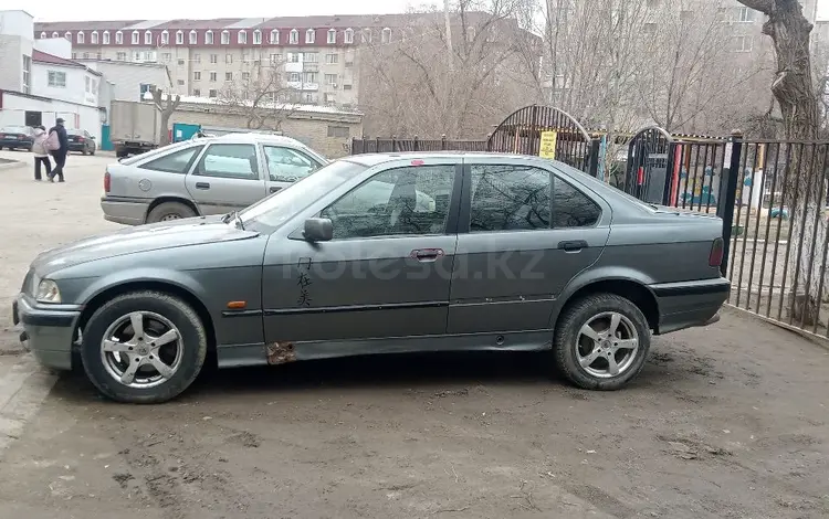 BMW 316 1992 года за 900 000 тг. в Актобе