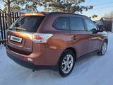 Mitsubishi Outlander 2013 года за 6 800 000 тг. в Петропавловск – фото 3