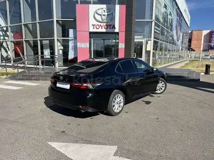 Toyota Camry 2023 года за 16 690 000 тг. в Усть-Каменогорск – фото 5