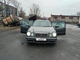 Mercedes-Benz E 230 1998 года за 2 000 000 тг. в Костанай