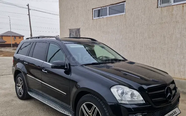 Mercedes-Benz GL 450 2010 годаfor9 500 000 тг. в Атырау