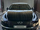 Hyundai Sonata 2021 годаүшін11 700 000 тг. в Алматы – фото 3