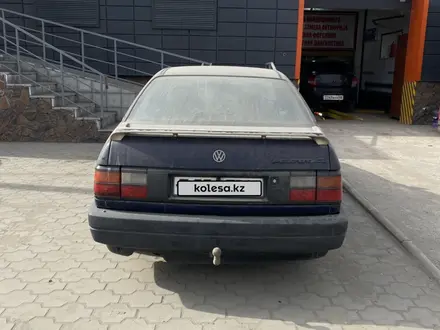 Volkswagen Passat 1991 года за 750 000 тг. в Семей – фото 4