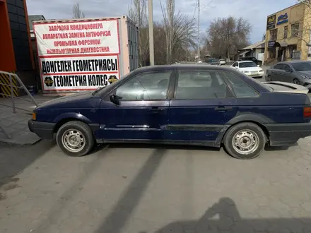 Volkswagen Passat 1991 года за 750 000 тг. в Семей – фото 2