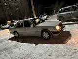 Mercedes-Benz E 230 1992 годаfor1 800 000 тг. в Караганда – фото 3