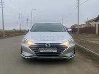 Hyundai Elantra 2019 года за 8 300 000 тг. в Атырау