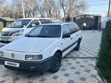 Volkswagen Passat 1990 годаүшін1 400 000 тг. в Есик