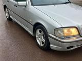 Mercedes-Benz C 200 1994 года за 1 700 000 тг. в Караганда – фото 5