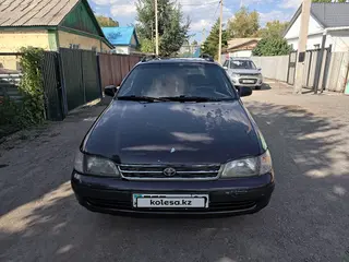Toyota Carina E