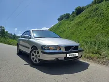Volvo S60, 2001