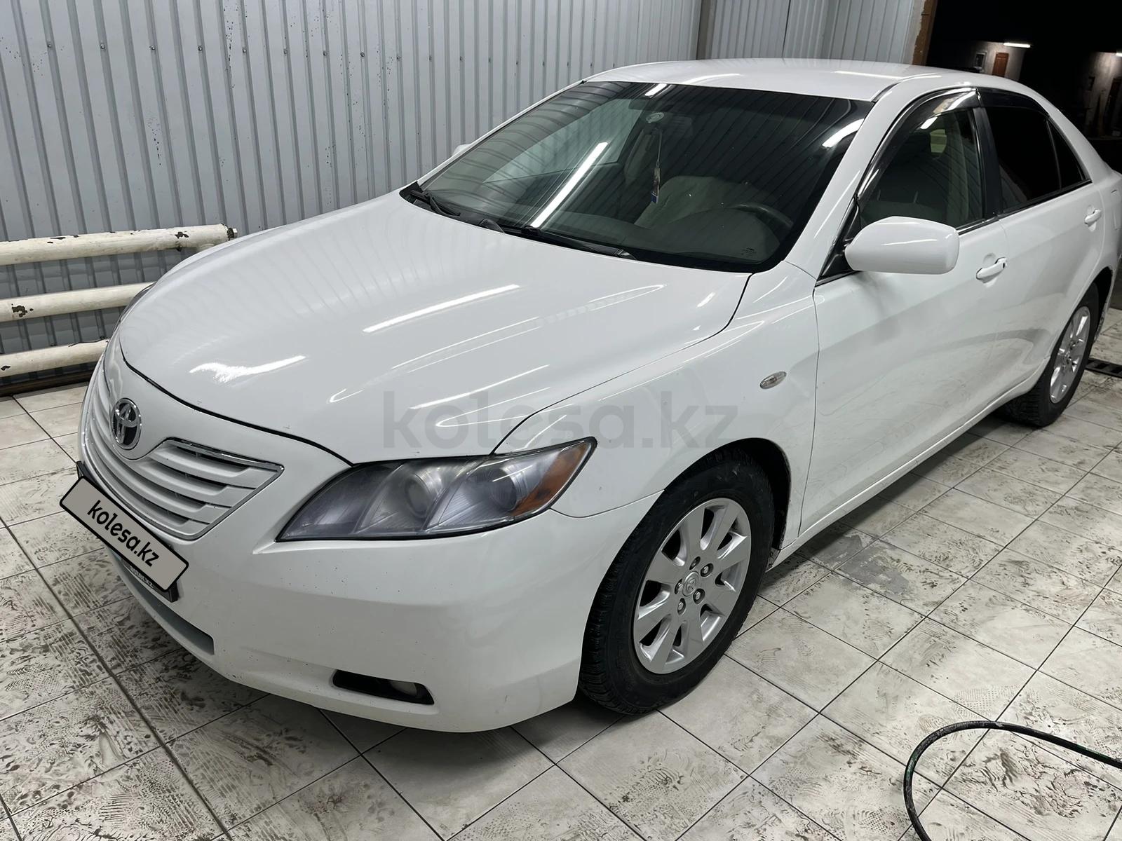 Toyota Camry 2007 г.