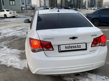 Chevrolet Cruze 2015 года за 4 600 000 тг. в Усть-Каменогорск – фото 7