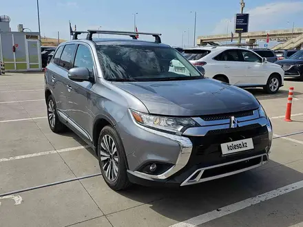 Mitsubishi Outlander 2019 года за 5 600 000 тг. в Алматы – фото 3