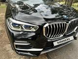 BMW X5 2020 года за 37 000 000 тг. в Семей – фото 4