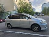 Toyota Avensis Verso 2005 годаүшін4 400 000 тг. в Атырау – фото 4