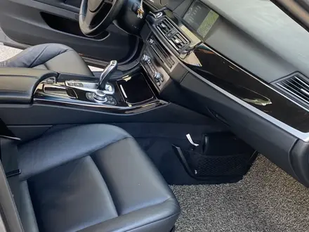 BMW 530 2011 года за 11 000 000 тг. в Алматы – фото 18