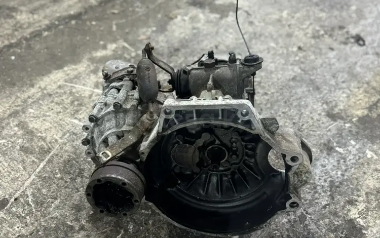 Механика коробка Volkswagen Golf 3 за 100 000 тг. в Астана
