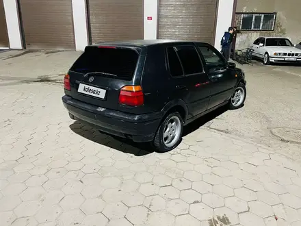 Volkswagen Golf 1995 года за 1 400 000 тг. в Алматы – фото 5