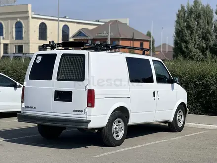 Chevrolet Astro 2005 года за 10 000 000 тг. в Актобе – фото 5