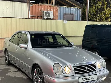 Mercedes-Benz E 280 1998 года за 4 800 000 тг. в Шымкент