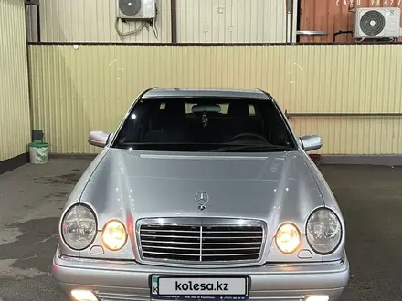 Mercedes-Benz E 280 1998 года за 4 800 000 тг. в Шымкент – фото 4
