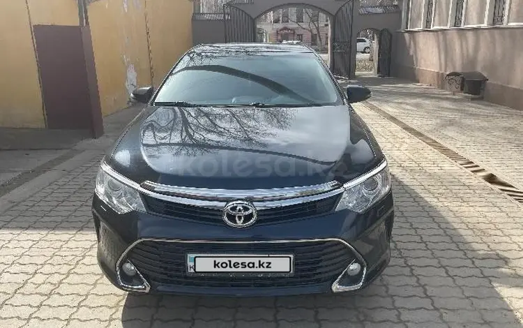 Toyota Camry 2016 годаfor10 200 000 тг. в Уральск