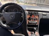 Mercedes-Benz E 280 1998 годаүшін3 200 000 тг. в Кызылорда – фото 5