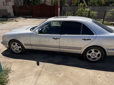 Mercedes-Benz E 280 1998 года за 3 200 000 тг. в Кызылорда – фото 7