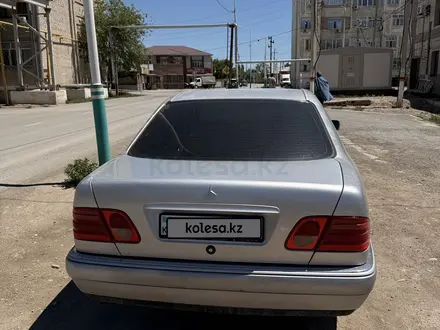 Mercedes-Benz E 280 1998 года за 3 200 000 тг. в Кызылорда – фото 9