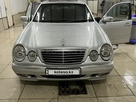 Mercedes-Benz E 280 2001 года за 5 000 000 тг. в Актау