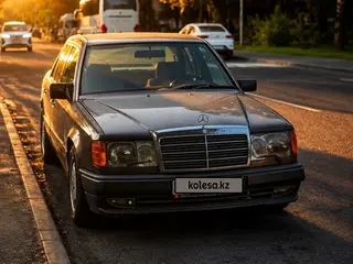 Mercedes-Benz E 260