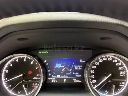 Toyota Camry 2019 года за 13 900 000 тг. в Алматы – фото 18
