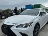 Lexus ES 350 2020 годаүшін20 000 000 тг. в Жанаозен – фото 2