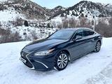Lexus ES 250 2019 годаүшін18 500 000 тг. в Алматы – фото 2