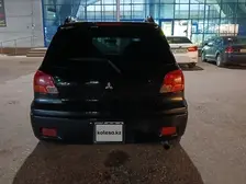 Mitsubishi Outlander, 2002