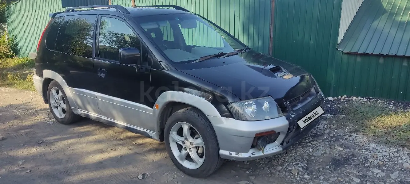 Mitsubishi RVR, 1999